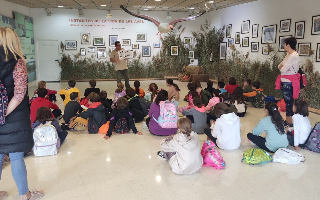 Environmental education actions begin to raise awareness of the species and its habitat